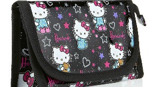 Harrods-Hello-Kitty-Loves-Teddy-Small