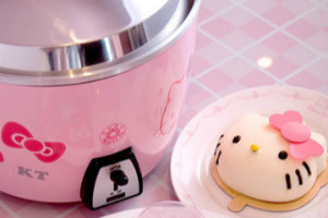 Hello Kitty Pink Rice Cooker