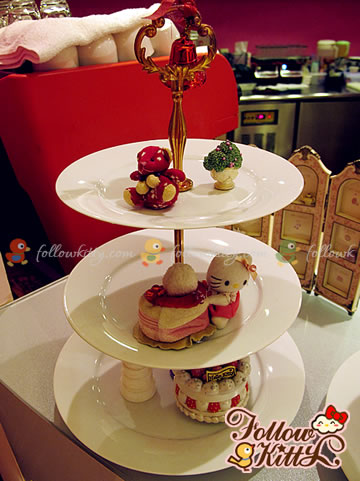 Dessert Display Plates on the Corner of Drink Bar (Ground Floor)