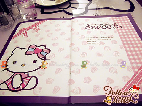 Kitty, Ribbons and Desert on the Menu (Hello Kitty Sweets Café)