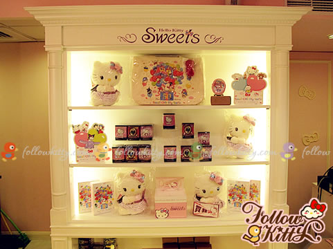Hello Kitty Souvenir Shelf Behind the Counter (Hello Kitty Sweets Cafe)