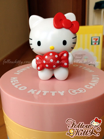 7- Eleven Hello Kitty & Friends Sweet Delight陳列架 － Hello Kitty糖果盒