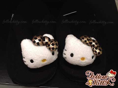 Hong Kong b+ab X Hello Kitty Flip-Flop (Black)