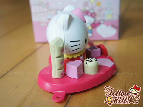 7- 11 Hello Kitty & Friends Sweet Delight Valentine Edition