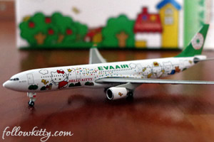 Eva Air Hello Kitty Airbus Plane Model Small