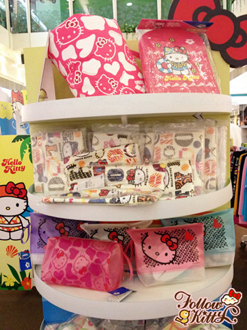 Arena在沙田一田推出2013限量Hello Kitty泳裝系列