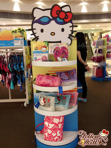 Arena 2013 Hello Kitty Crossover Waterwear