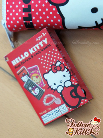 Hello Kitty Maga Zip Purse & Candy Bracelet - Cellphone Pouch