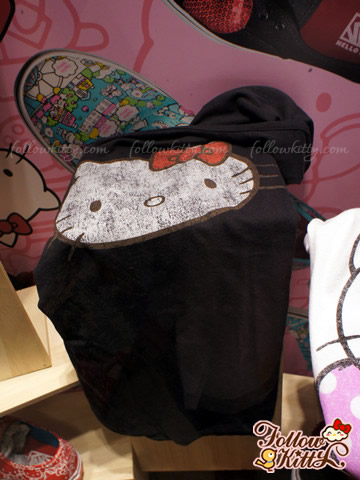 Vans x Hello Kitty 2013夏季新品 － Hello Kitty T恤
