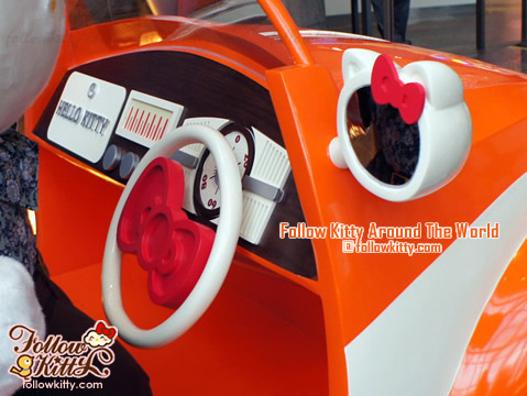 Hello Kitty Steering Wheel and Mirror - Hello Kitty Back to 1960s in Langham Place