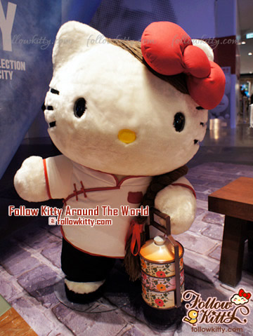 Hello Kitty in Noodle Stall - Hello Kitty Back to 1960s in Langham Place