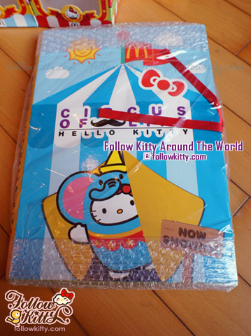 Circus of Life: Hello Kitty 3D Book