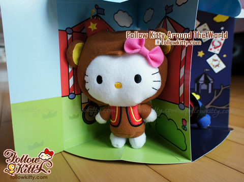 香港麥當勞Hello Kitty馬戲團限量套裝立體圖書