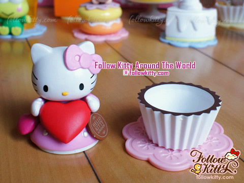 Hello Kitty Sweet Delight（第一期）﹣ Hello Kitty杯子蛋糕