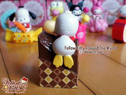 Hello Kitty Sweet Delight Collection (Phase II) - Ahiru No Pekkle Chocolate