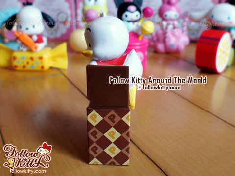 Hello Kitty Sweet Delight Collection (Phase II) - Ahiru No Pekkle Chocolate