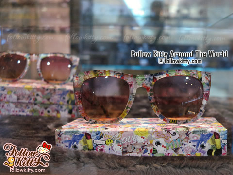 Super x Hello Kitty Sunglasses