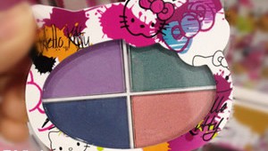 Hello Kitty Cosmetics Eye Shadow Small