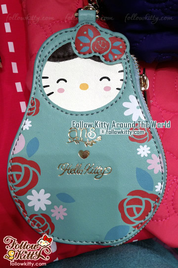 Ans x Hello Kitty Matryoshka Doll Card Holder