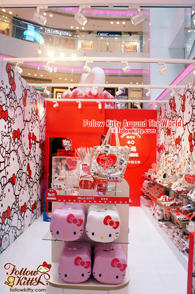 Hello Kitty Popup Limited Shop