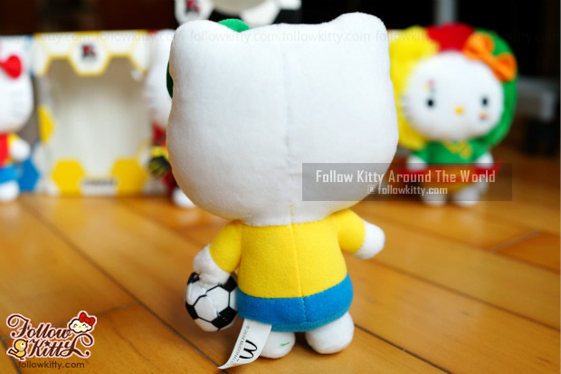 Hello Kitty K-League World Cup Collector's Kit - Striker