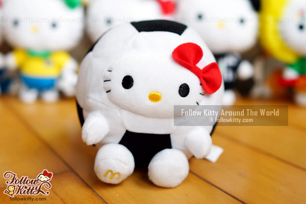Hello Kitty K-League World Cup Collector's Kit - World Class Goal