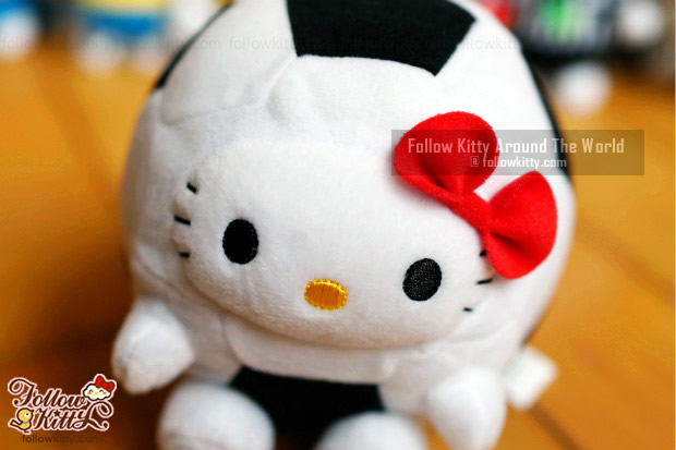 Hello Kitty K-League World Cup Collector's Kit - World Class Goal