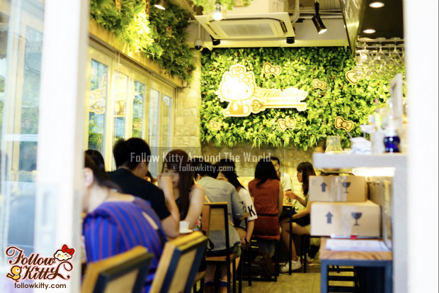 My First Visit @ Hello Kitty Secret Garden Café