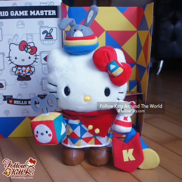 Ring Toss Bunny sitting on Hello Kitty’s head by magnet suction